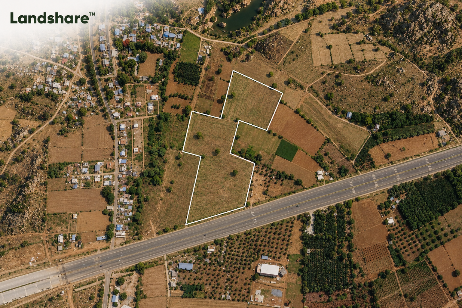 Commercial land in Hulikunte